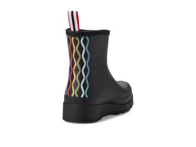 Hunter Play Short Linear Rainbow Print Boot Black 7 M