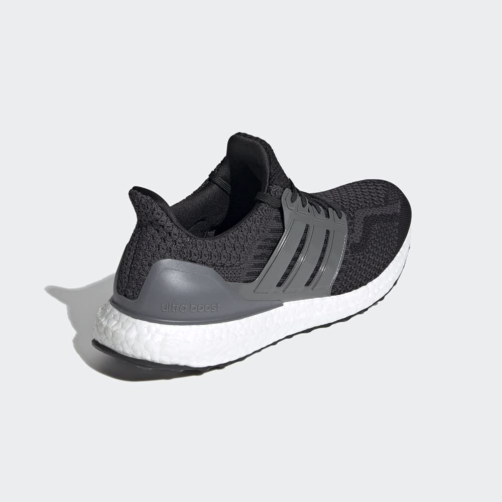 adidas Running Ultraboost DNA Black/Iron Metallic/Carbon 9 D (M)