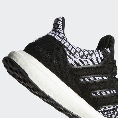 adidas Ultraboost 5.0 DNA J Kids', Black, Size 5.5