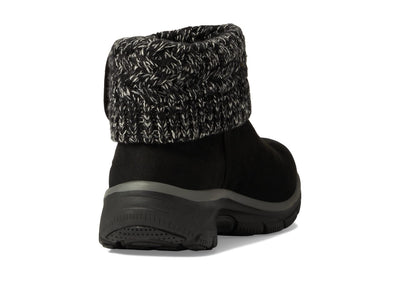 Skechers Women's Easy Going Cozy Weather 7.5 Black