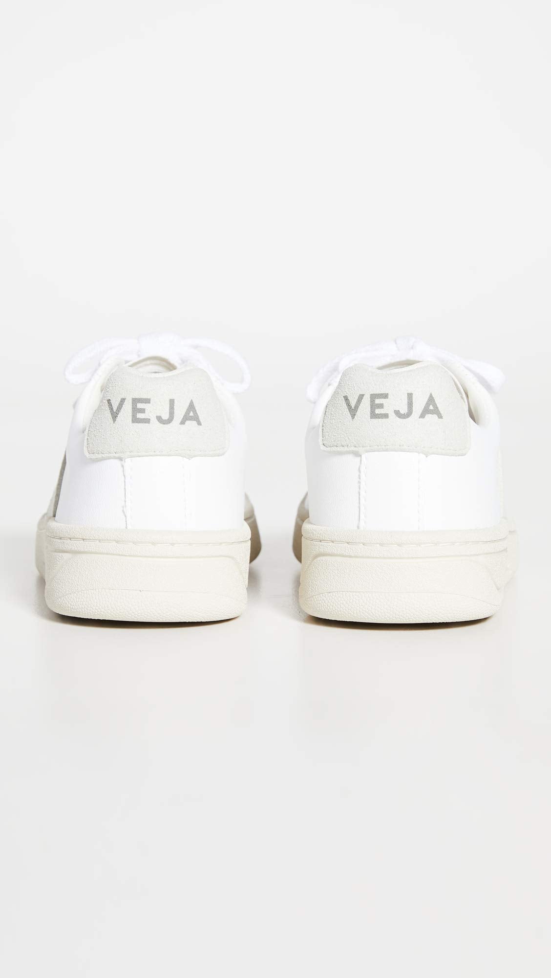 Veja Women's Urca Sneakers, White/Natural, 7 Medium US