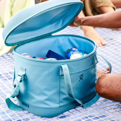 Hydro Flask 12 L Reusable Insulated Bag Carry Out Soft Cooler Cactus - 24 Hours Cold, BPA-Free, Non-Toxic