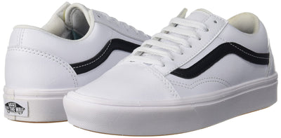 Vans Men's Old Skool Sneaker, (ComfyCush) Classic Tumble/True White, Size 4