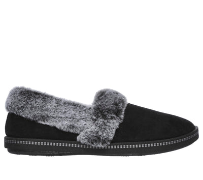 Skechers Women's Cozy Campfire-Team Toasty Slipper 8 Wide Black