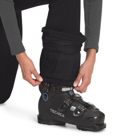 THE NORTH FACE Women's Snoga Pant (Standard and Plus Size), TNF Black, 10 Short