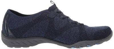 Skechers Women's Breathe-Easy-Opportuknity Sneaker 9.5 Wide Navy